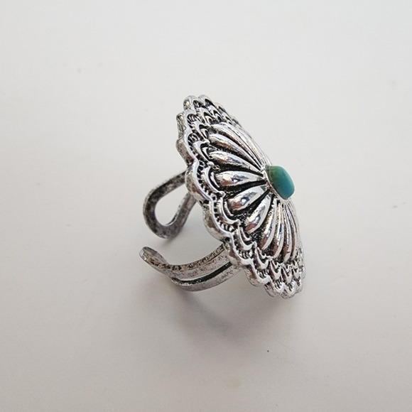 NEW Bohemian Turquoise Pattern Detail Antique Silver Ring - Picture 4 of 6